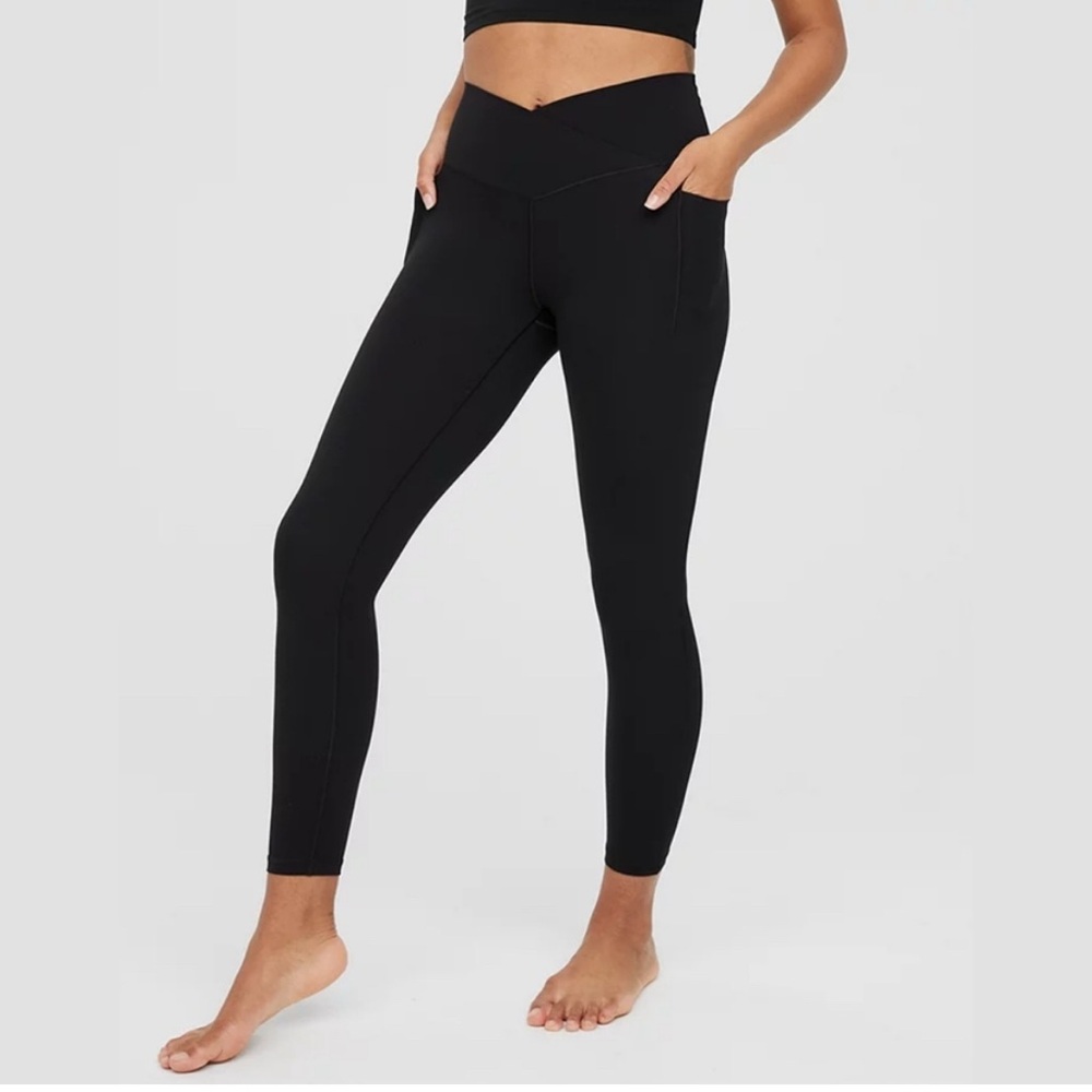NWT Aerie Real Me Pocket Cross-Over Leggings